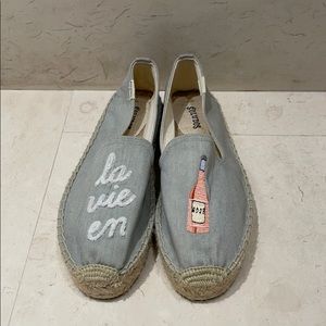 “La Vie En Rosé” Soludos